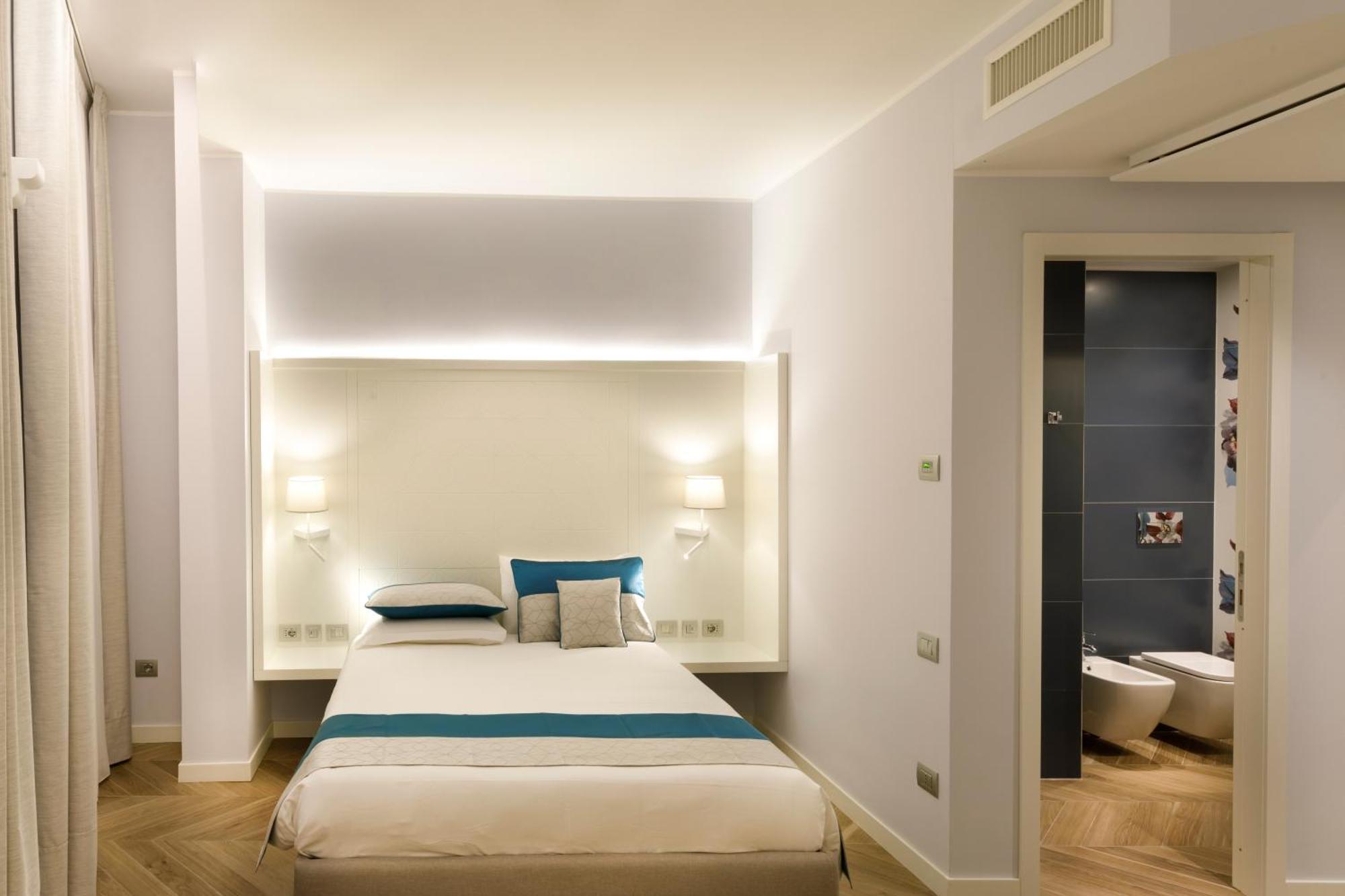 Hotel Baylle กาญารี ภายนอก รูปภาพ
